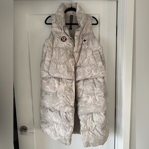 Lu Lu Lemon Team Canada Transformable Parka Vest